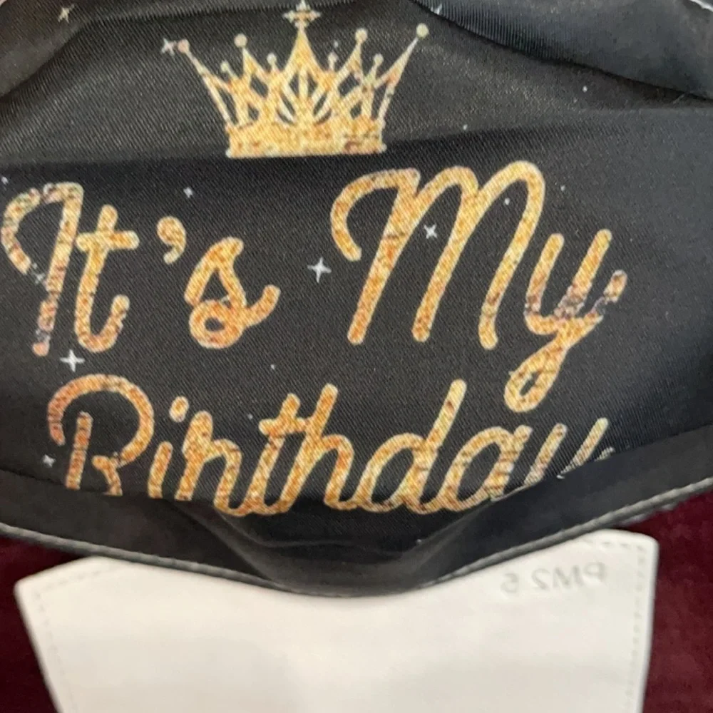 6/$20 New It’s My Birthday face mask
